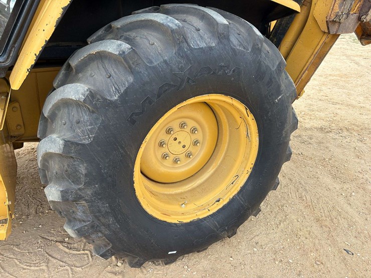 2000-caterpillar-426c-it-image-13