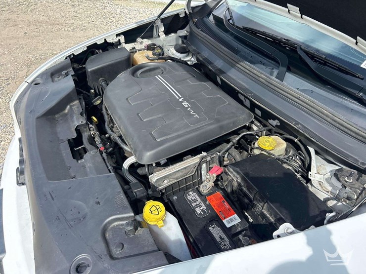 2015-jeep-cherokee-image-8