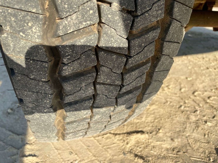 2006-ford-f450-image-23