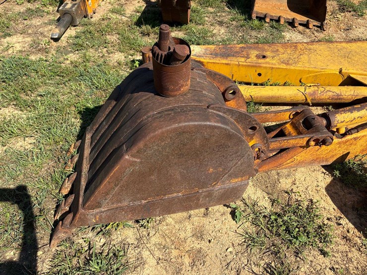 deere-410d-image-28