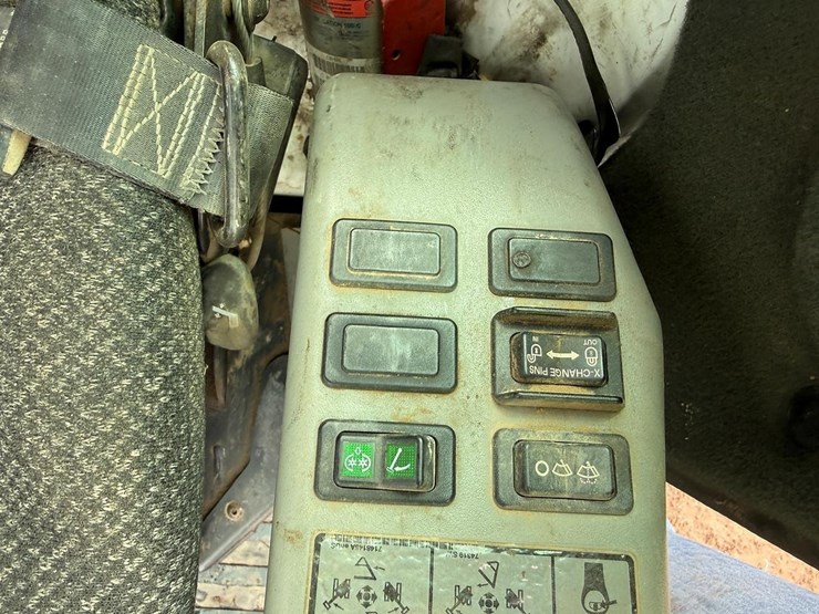 bobcat-e35-image-28