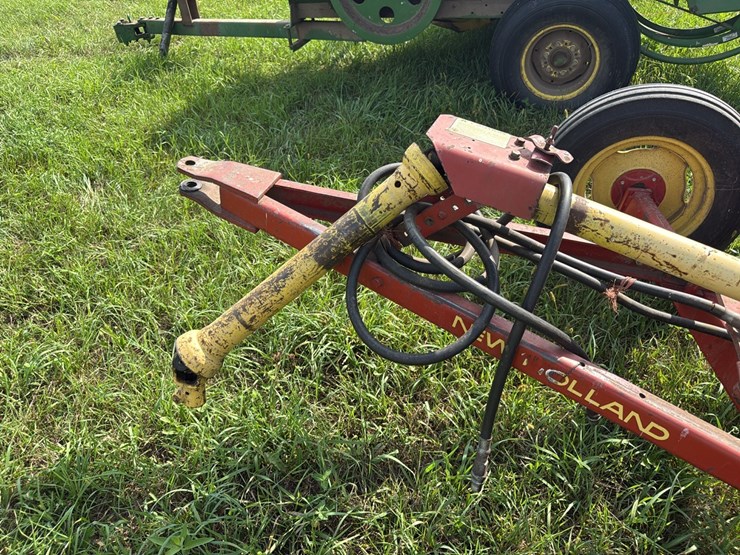 new-holland-456-image-4