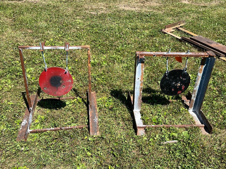 #5720-•-(2)-steel-shooting-targets-image-1