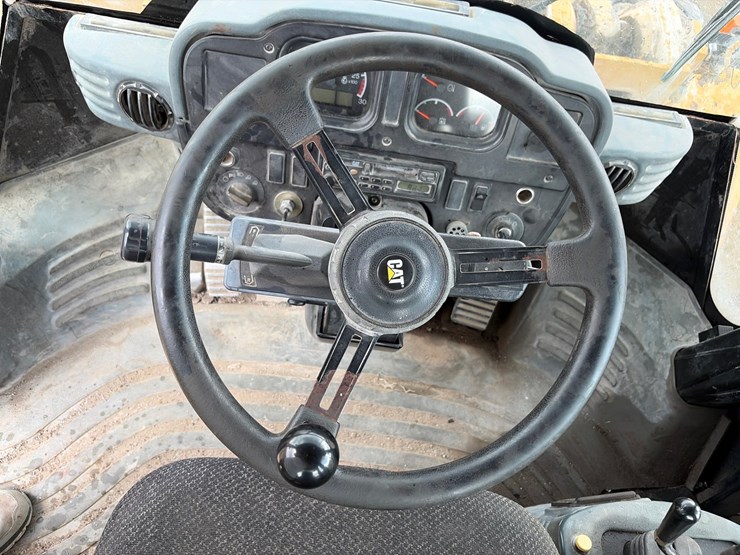 2004-caterpillar-972g-image-18