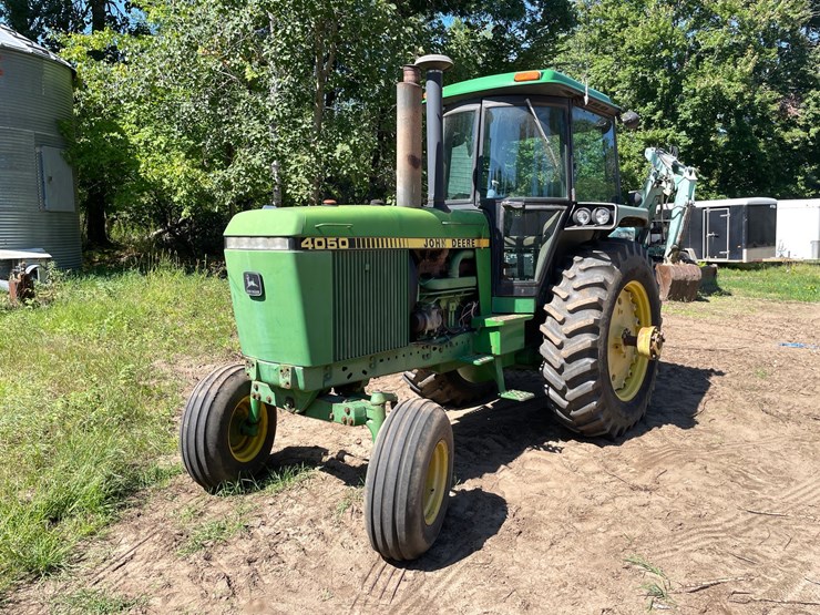 john-deere-4050-image-1