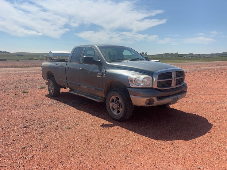 2006-dodge-3500-image-3