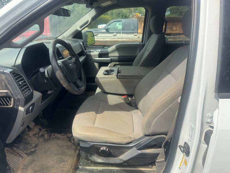2019-ford-f150-xlt-image-41