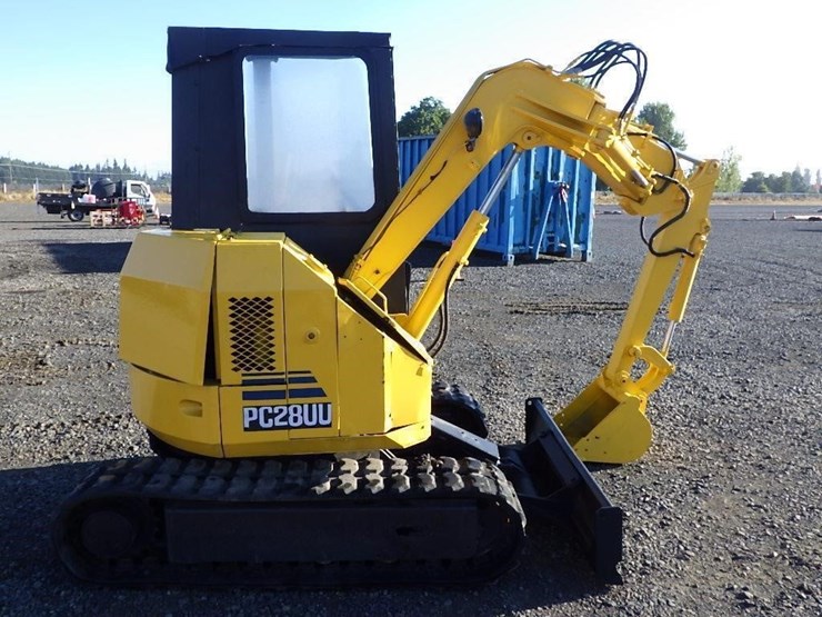 komatsu-pc28-image-6