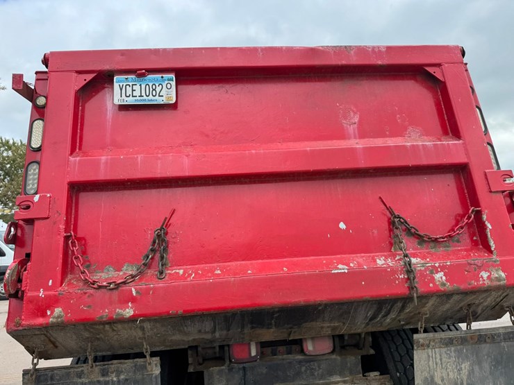 1995-mack-rd688s-image-21