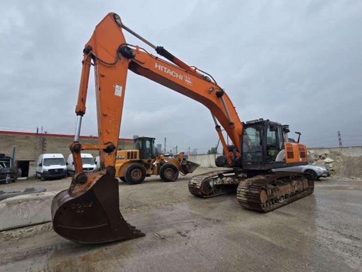 2012-hitachi-zx350-lc-image-1