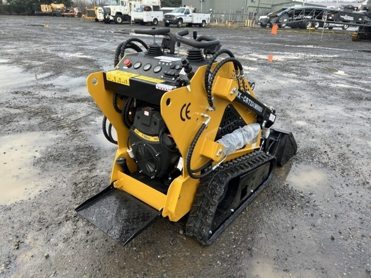 2026-agt-mx-crt23-mini-compact-track-loader-image-4