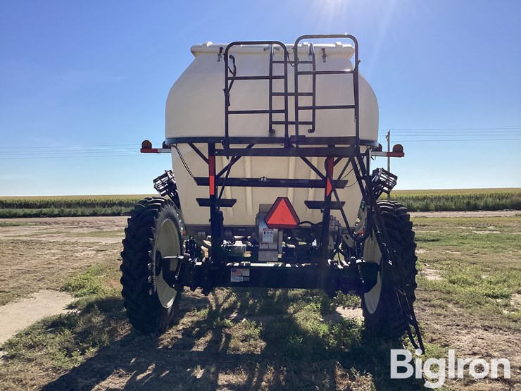 2023-orthman-840-204-12r30-strip-till-machine-w/montag-cart-image-6