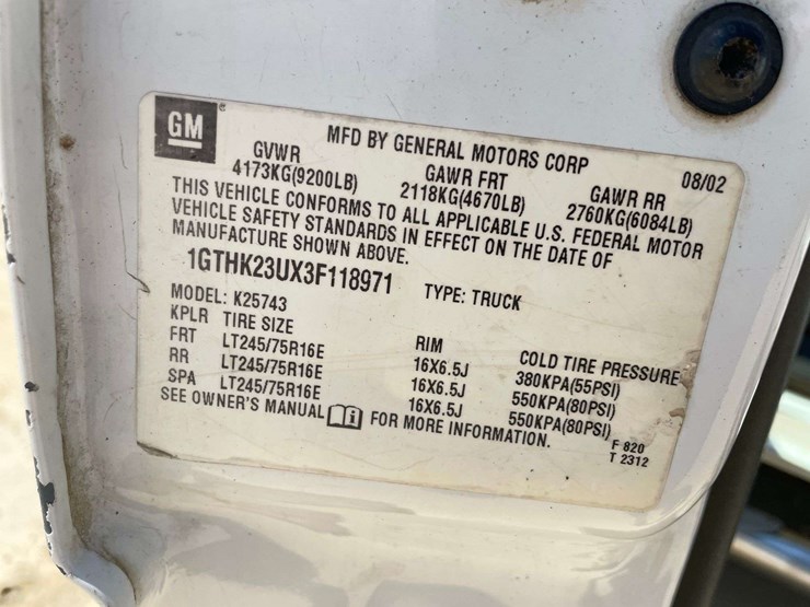 2003-gmc-sierra-2500-image-27