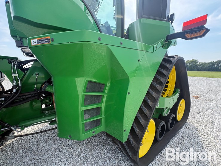 2025-john-deere-9rx-640-image-18