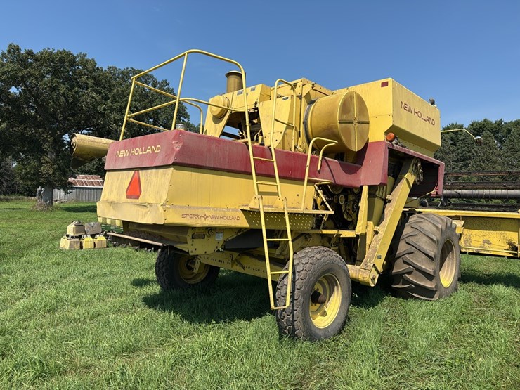new-holland-972-image-6