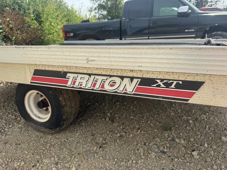 #10515-•-triton-xt-snowmobile-trailer-(located-in-rosendale-wi)-image-13