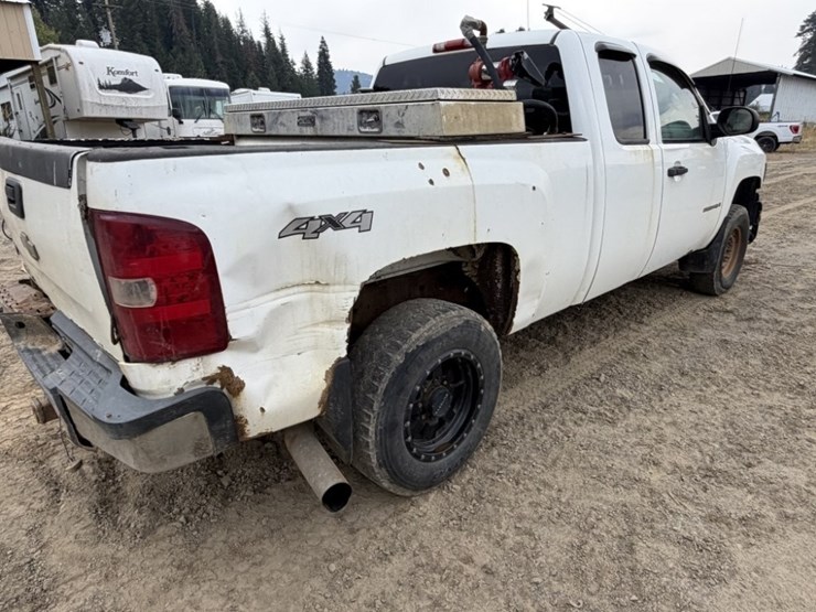 2008-chevrolet-silverado-2500-image-5