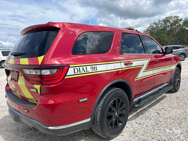 2017-dodge-durango-image-3