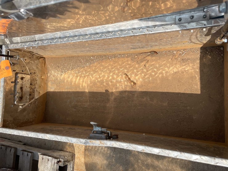 #9126-•-aluminum-utility-boxes-(03)-image-9