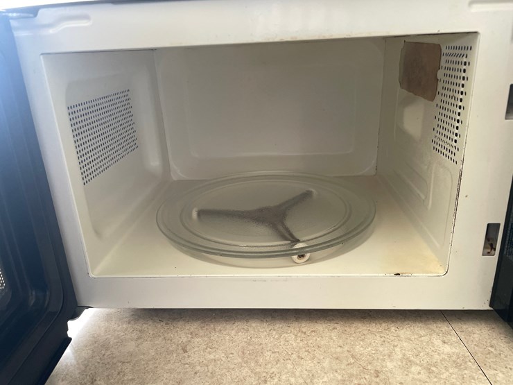 #6260-•-sunbeam-microwave-image-7