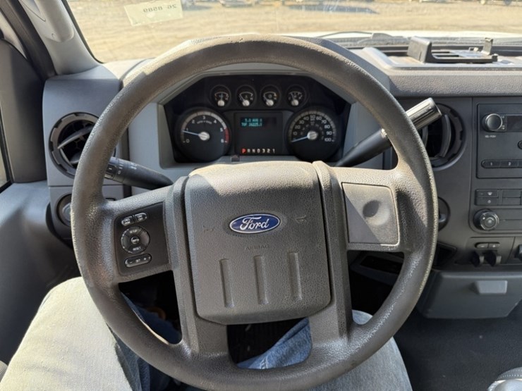 2011-ford-f450-image-22