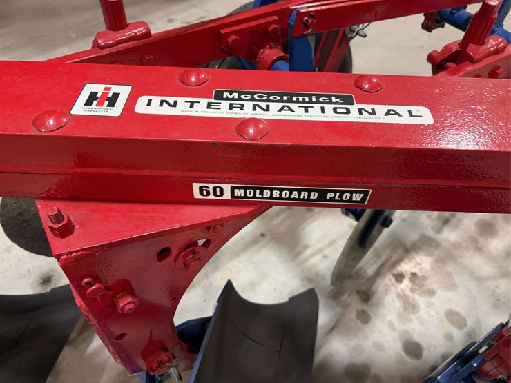 case-ih-60-image-24