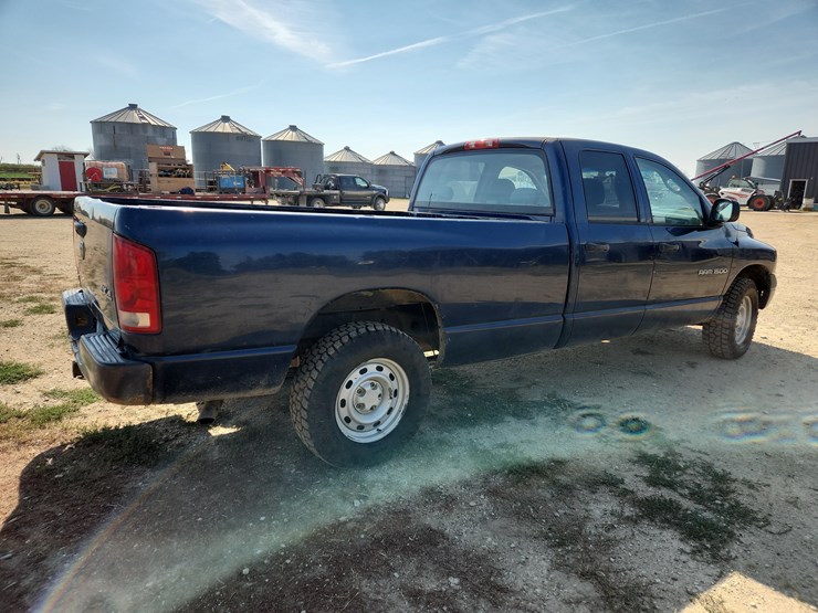 2005-dodge-ram-1500-image-5