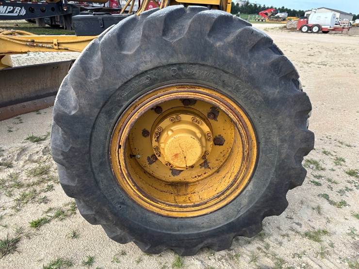 1999-caterpillar-163h-vhp-image-114