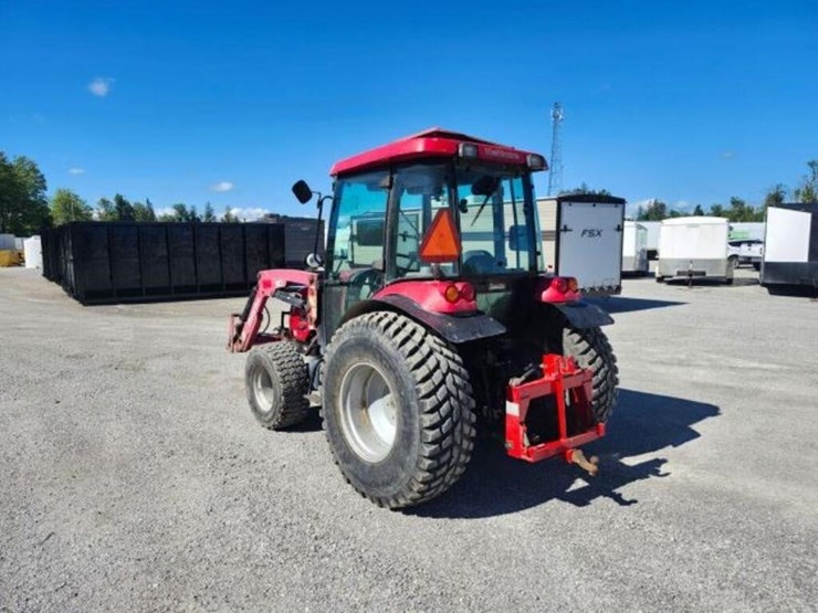 2013-mahindra-5010-hst-image-8