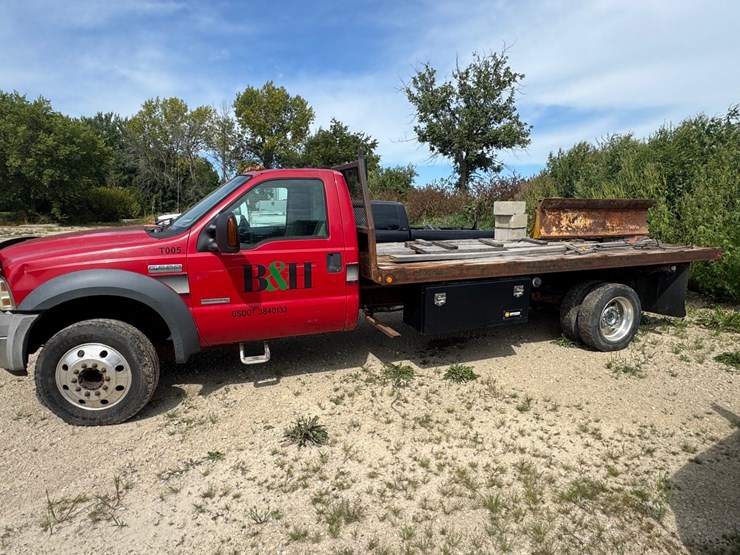 2005-ford-f350-image-8
