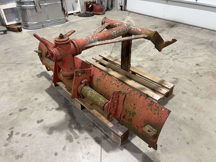 international-harvester-fast-hitch-6’-blade-image-2