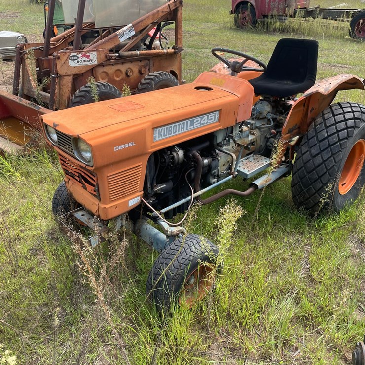 KUBOTA L245