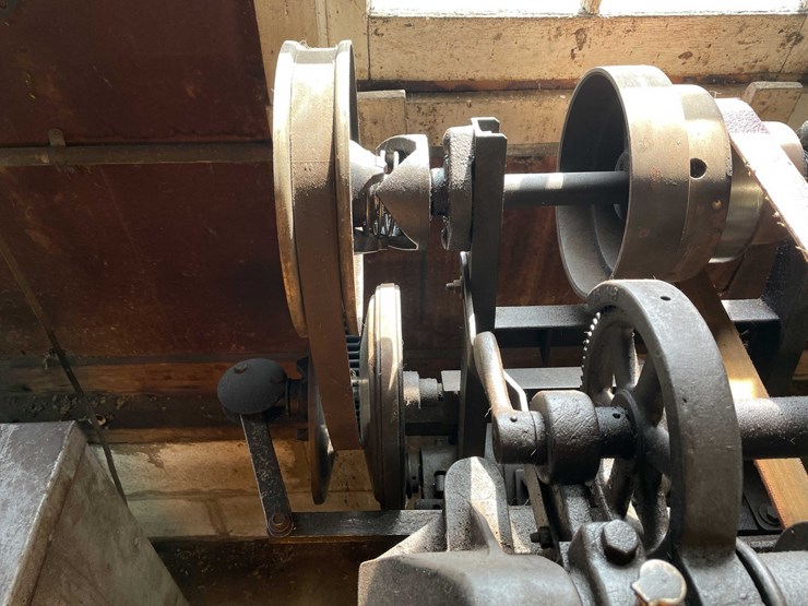 #1612-•-south-bend-lathe-image-22