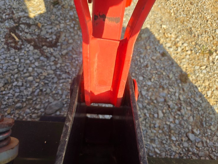 kioti-dk65s-image-72