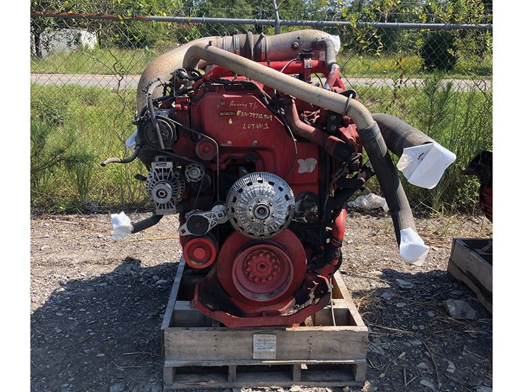 2014-cummins-isx15-image-1