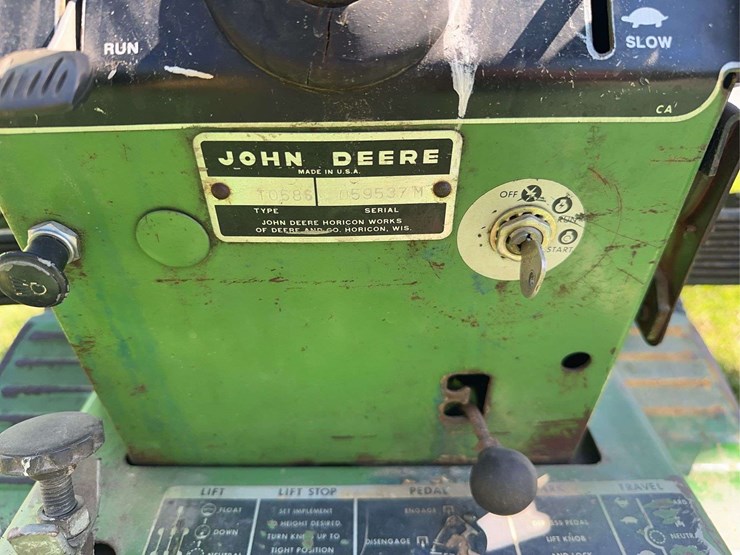 john-deere-140-image-10