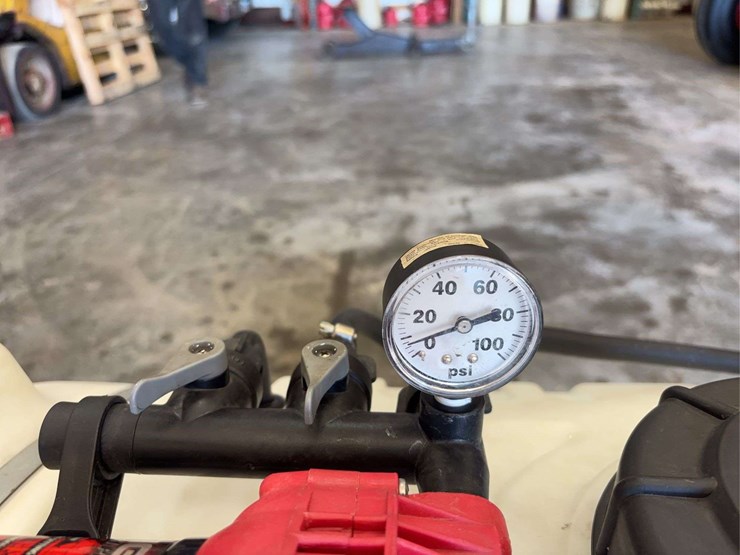 fimco-40-gallon-three-point-sprayer-image-18