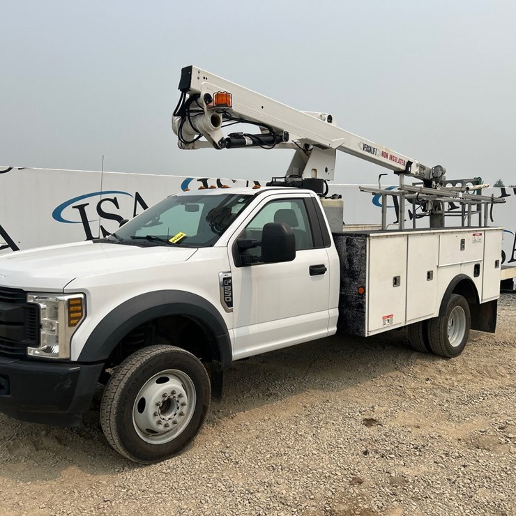 2019 FORD F550
