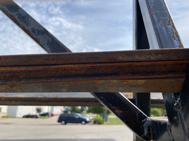 #9020-•-(3)-steel-stock-(contblackrack)-image-4