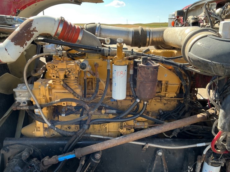 1996-peterbilt-379-image-9