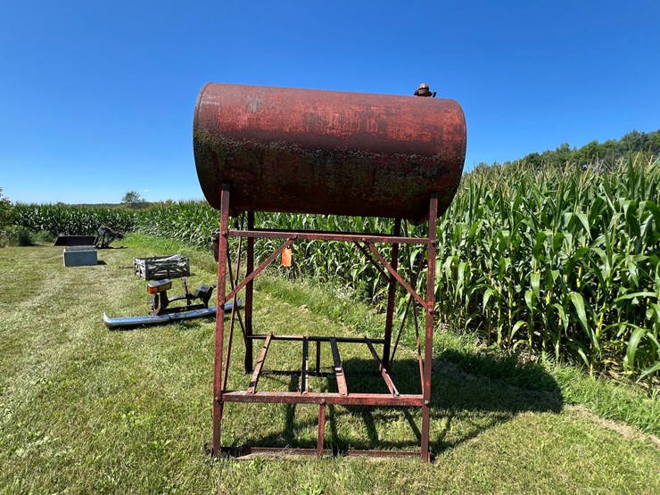 #5699-•-fuel-barrel-with-stand-image-1