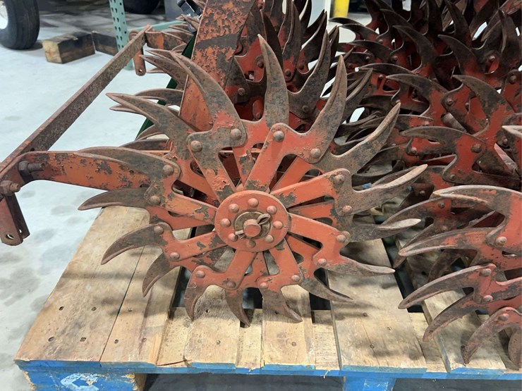 (2)-3’-rotary-hoe-sections-image-18