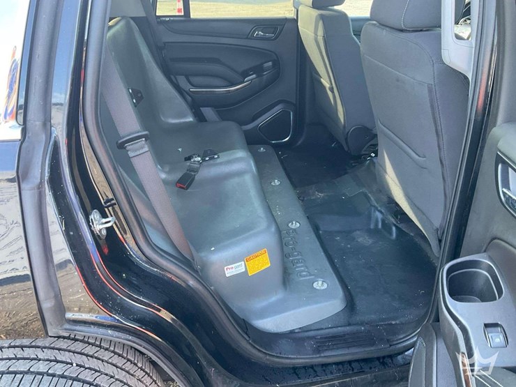 2019-chevrolet-tahoe-image-21