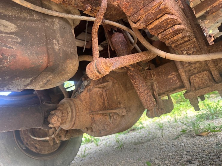 2005-ford-f350-image-68