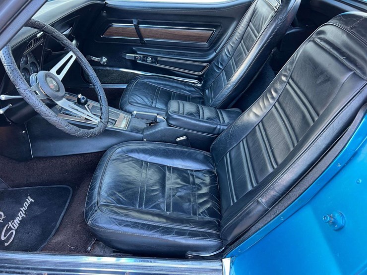 1975-chevrolet-corvette-stingray-(64,061-miles)-image-23