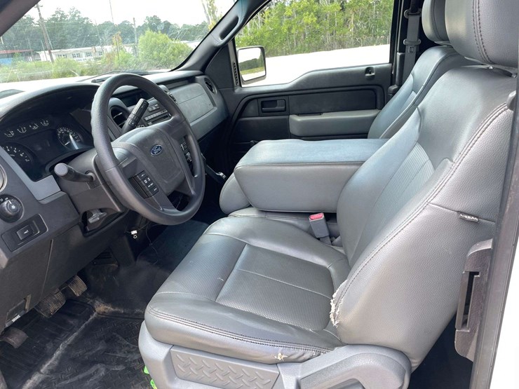 2011-ford-f150-xl-image-10