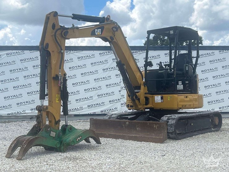 caterpillar-305e2-image-1