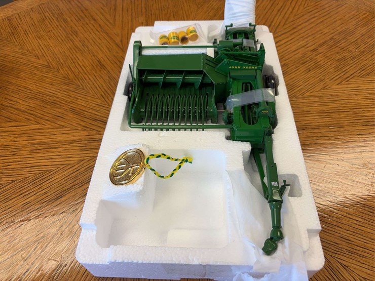john-deere-214t-image-3