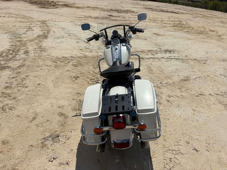 2015-harley-davidson-road-king-flhp-police-motorcycle-(38,134-miles)-image-6