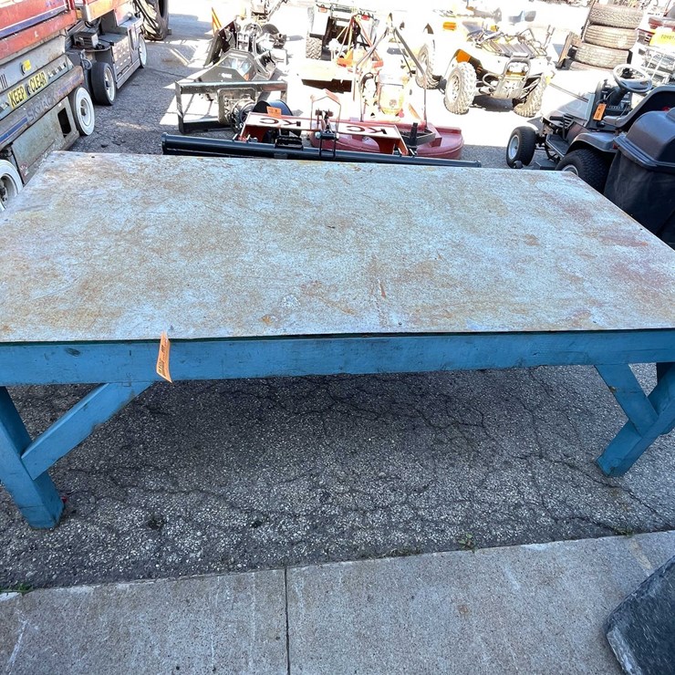 #9102 • Work Bench With Steel Top (O4)